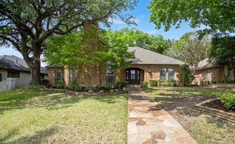 6419 Barfield Drive Dallas TX 75252