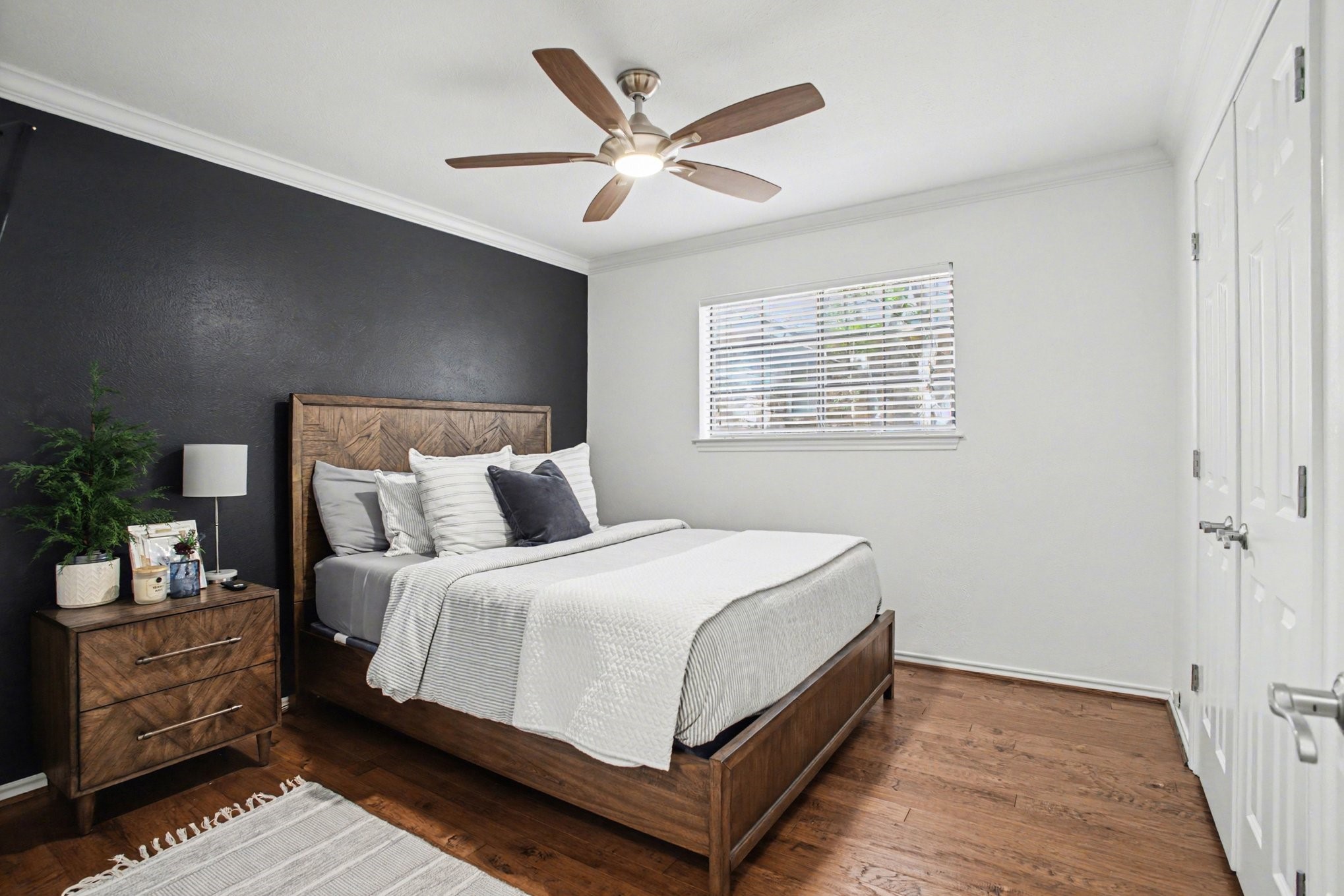 6419 Barfield Drive Dallas TX 75252