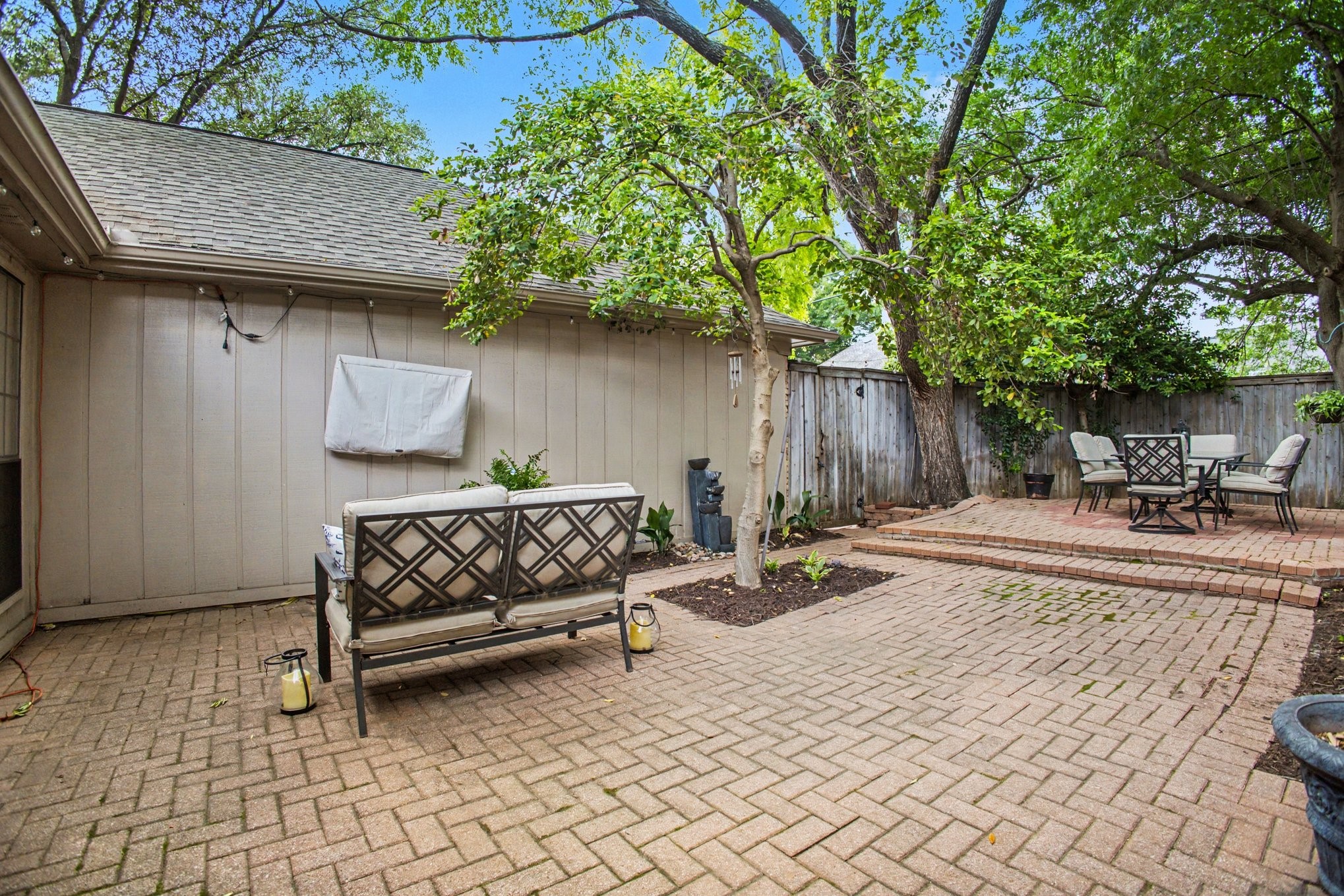6419 Barfield Drive Dallas TX 75252
