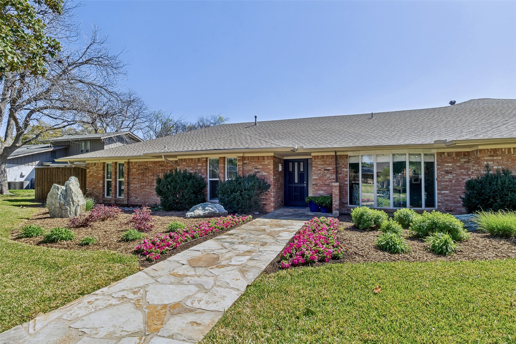 4148 Myerwood Lane Dallas TX 75244