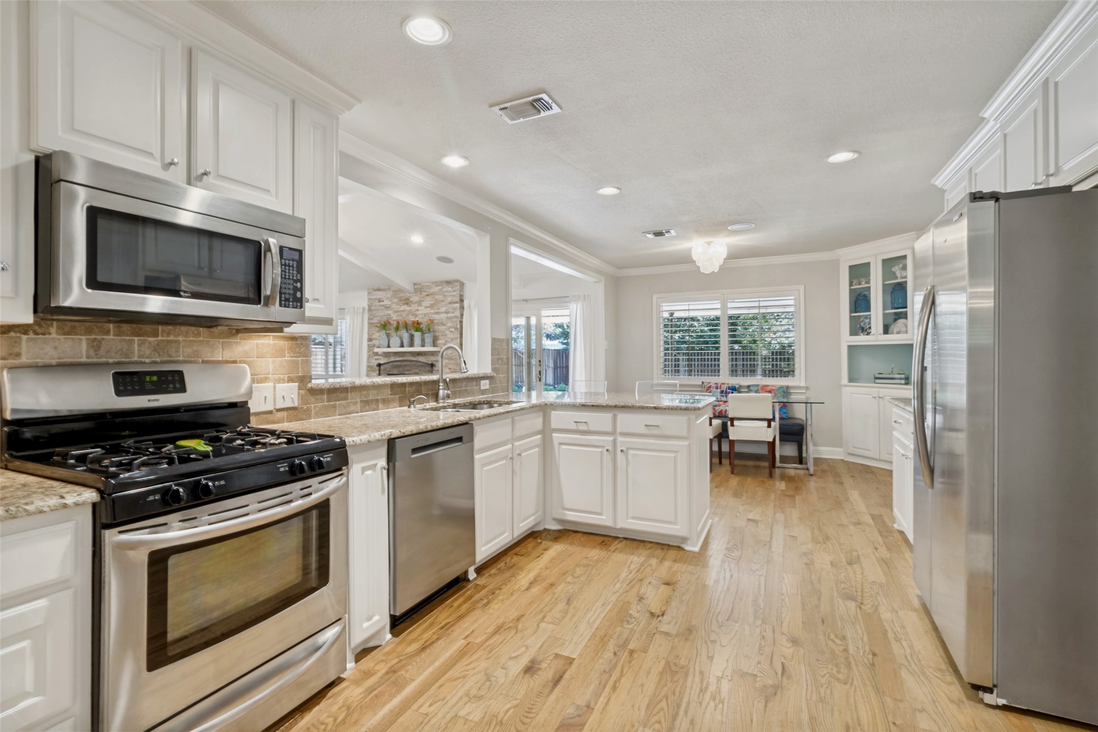 4148 Myerwood Lane Dallas TX 75244