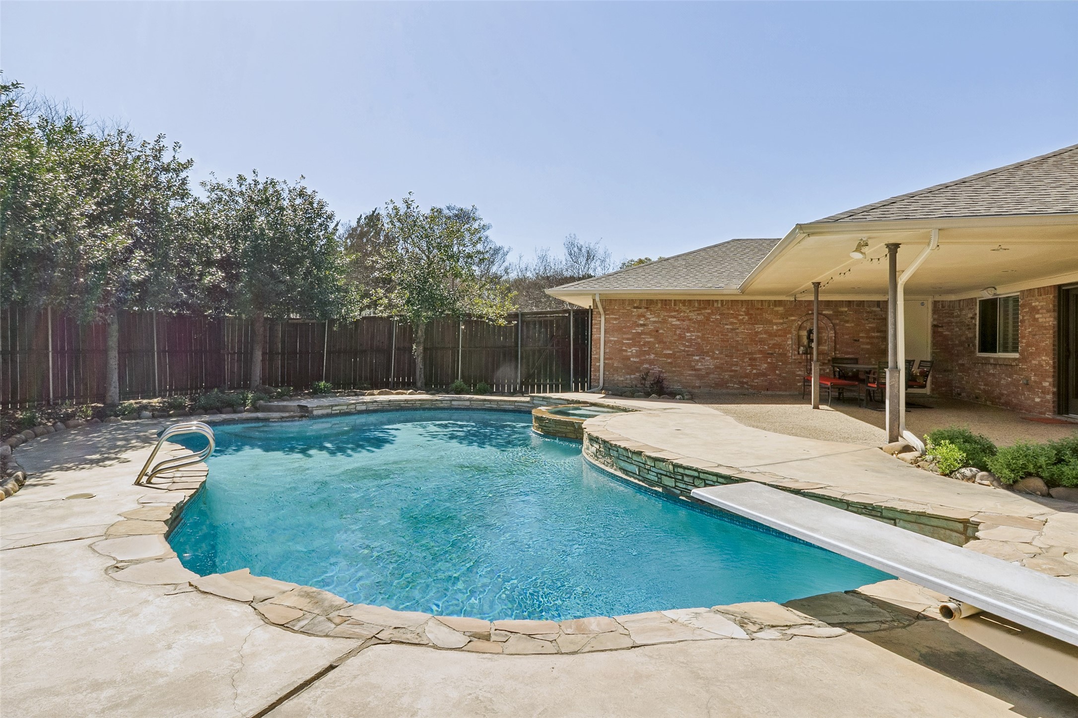 4148 Myerwood Lane Dallas TX 75244