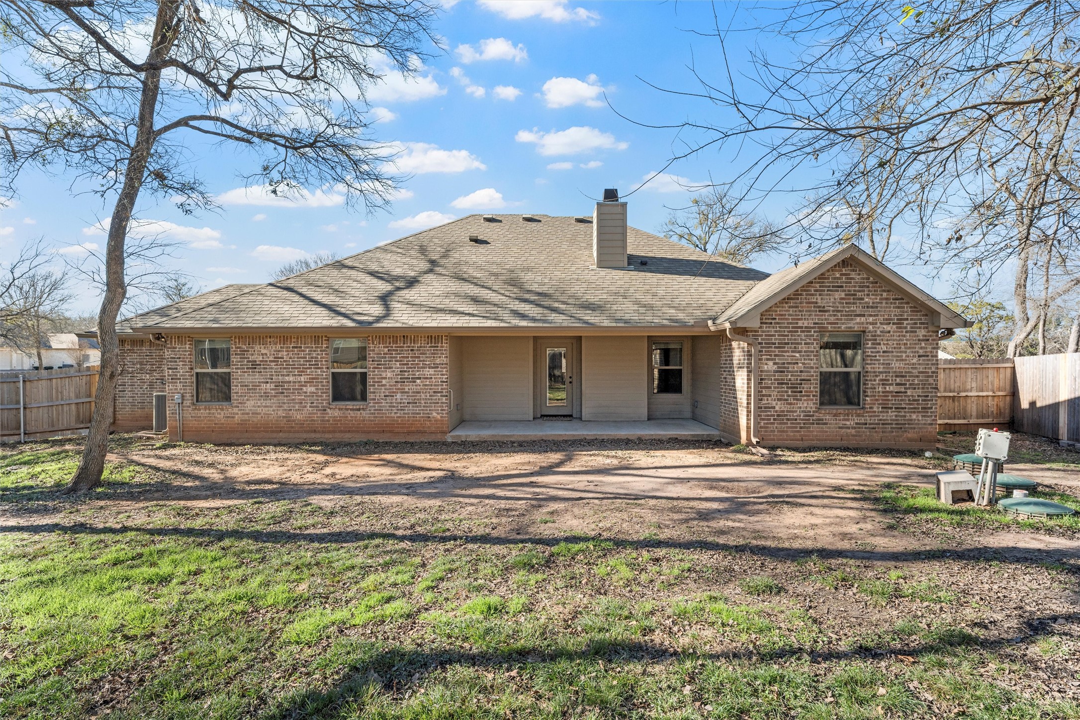 106 Quail Creek Waco TX 76705