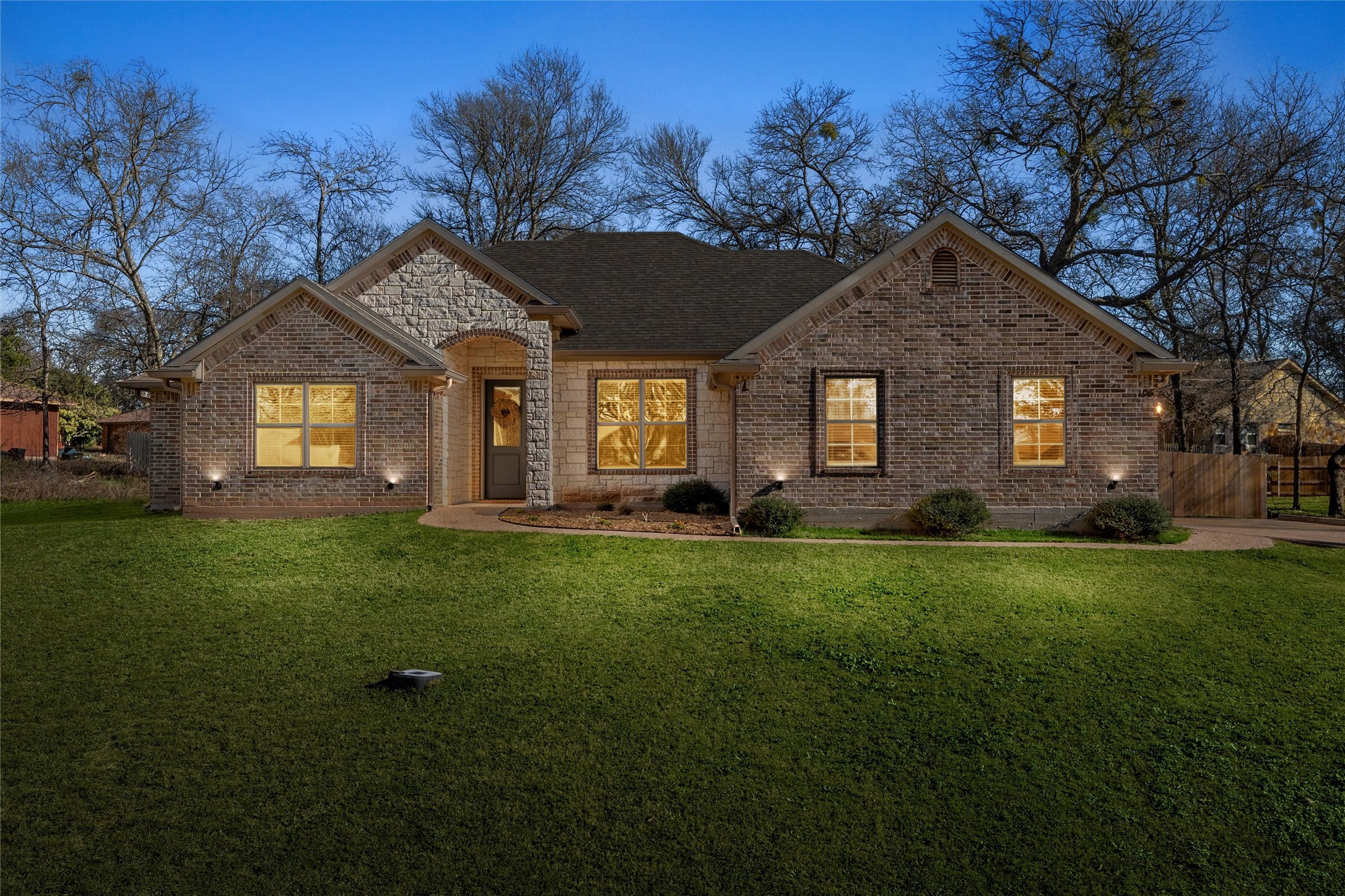 106 Quail Creek Waco TX 76705
