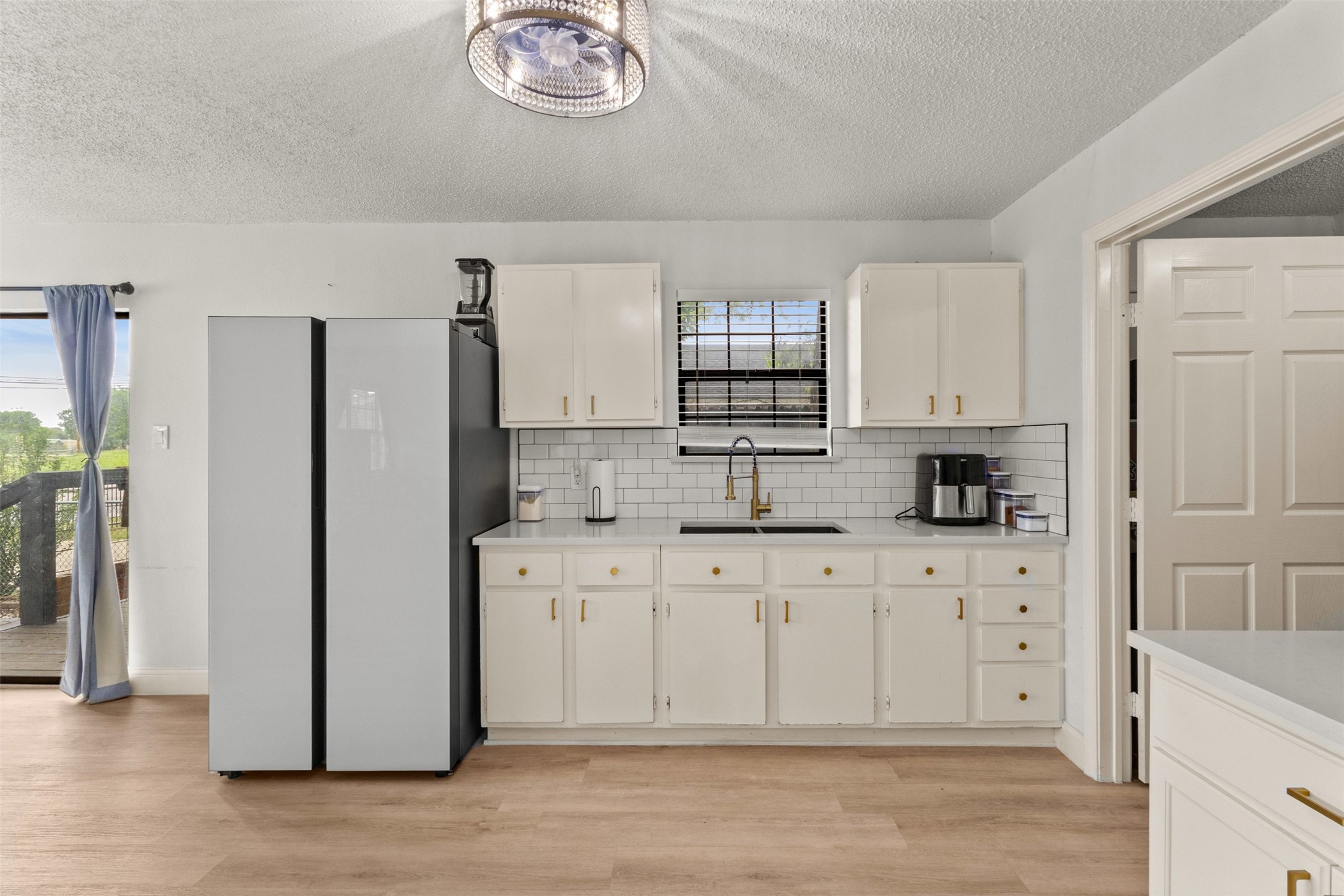 5418 Singleton Boulevard Dallas TX 75212