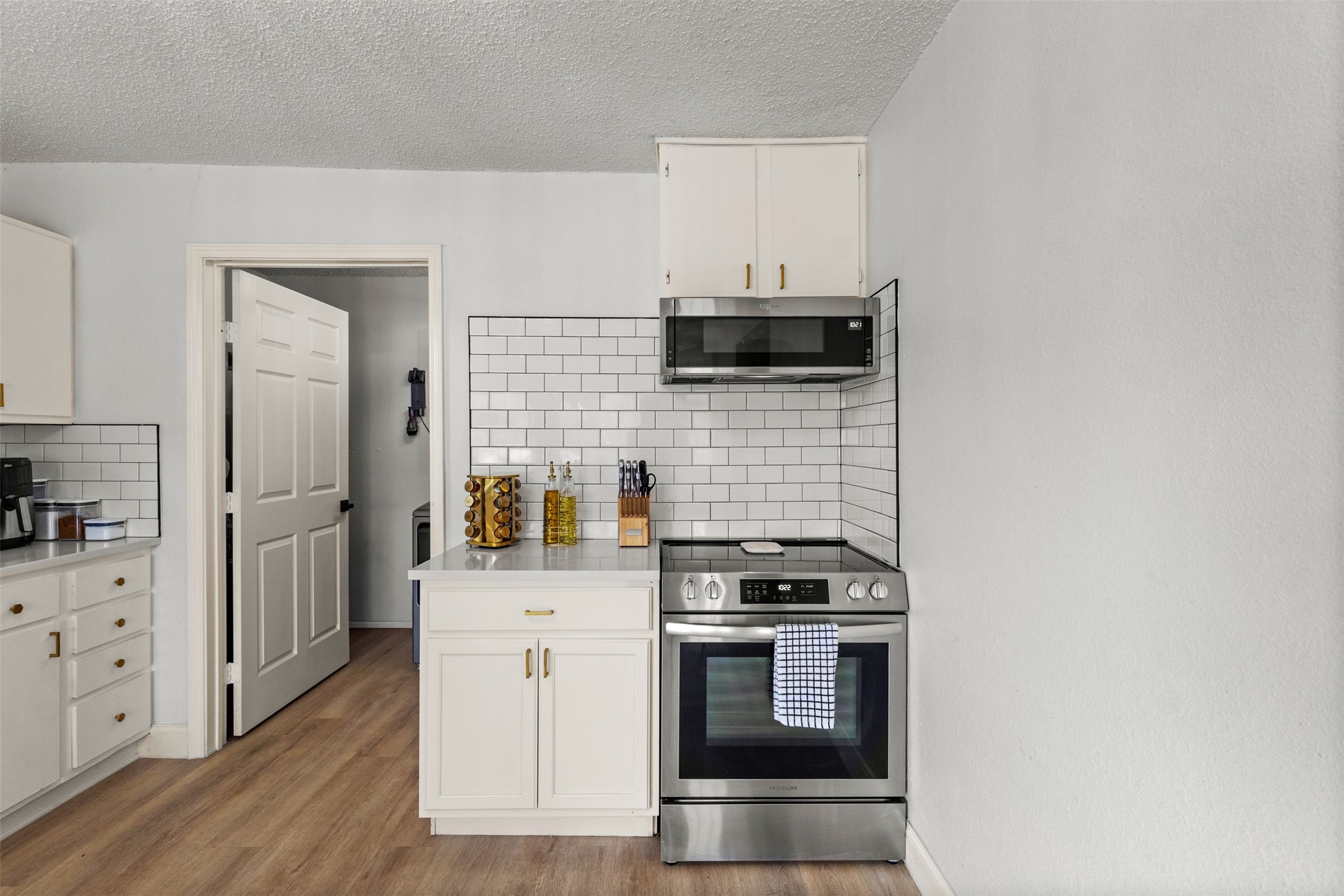 5418 Singleton Boulevard Dallas TX 75212