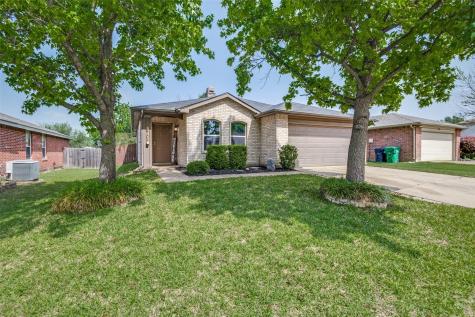 8704 Swan Park Drive Denton TX 76210