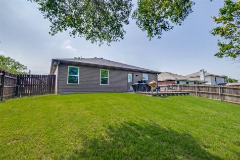8704 Swan Park Drive Denton TX 76210