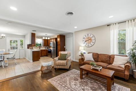 2125 Elton Road Haltom City TX 76117