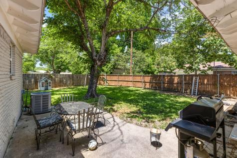 2125 Elton Road Haltom City TX 76117