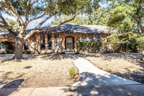 933 Prairie Creek Drive Desoto TX 75115