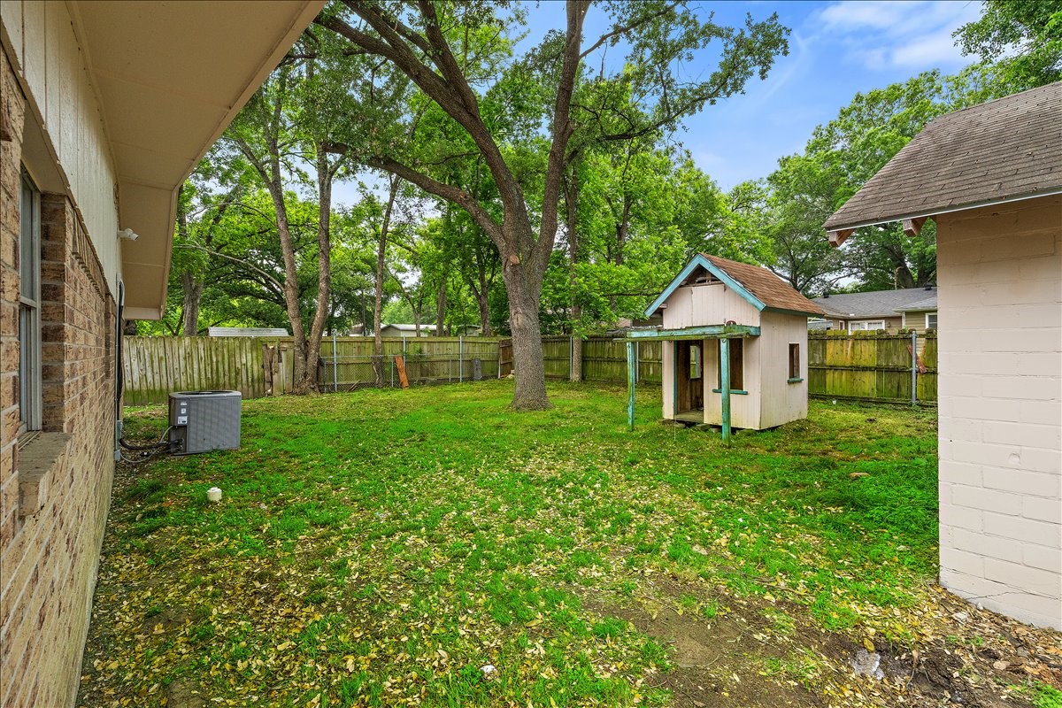 406 N 37th Street Corsicana TX 75110