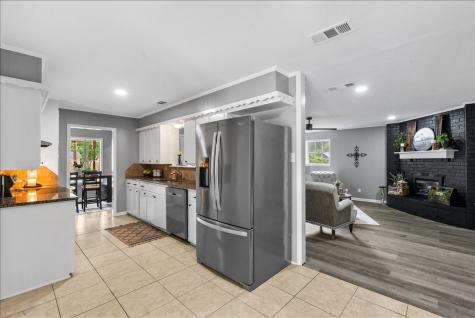 406 N 37th Street Corsicana TX 75110