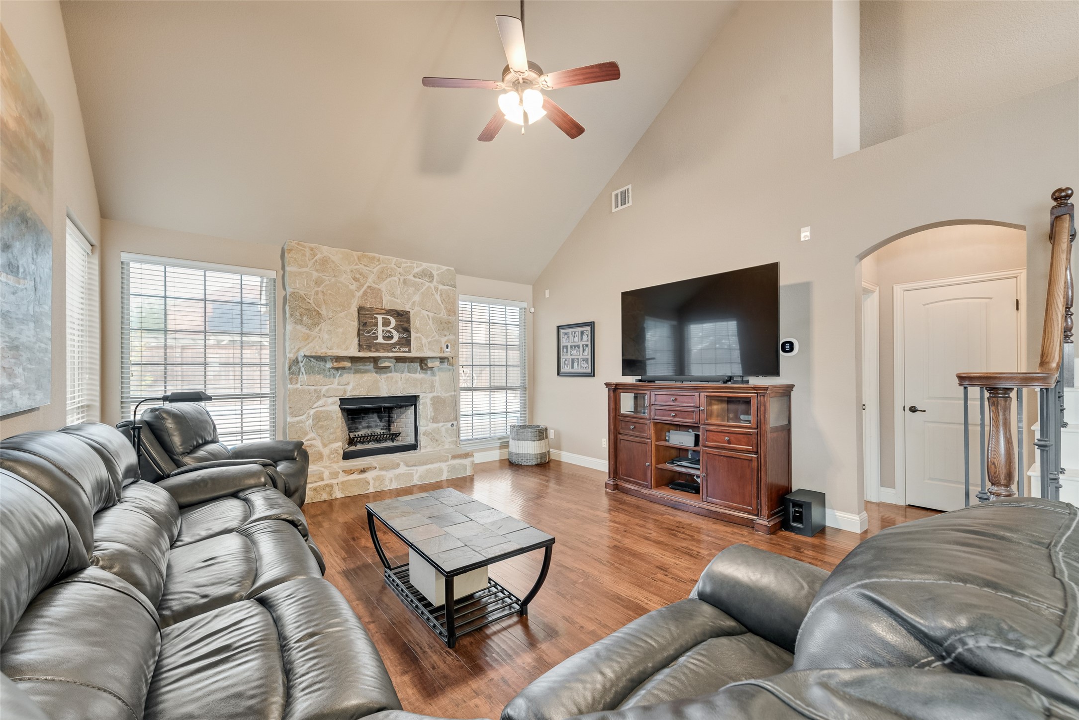 7071 Surfside Lane Grand Prairie TX 75054