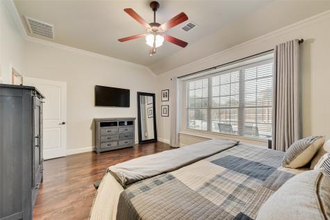 7071 Surfside Lane Grand Prairie TX 75054