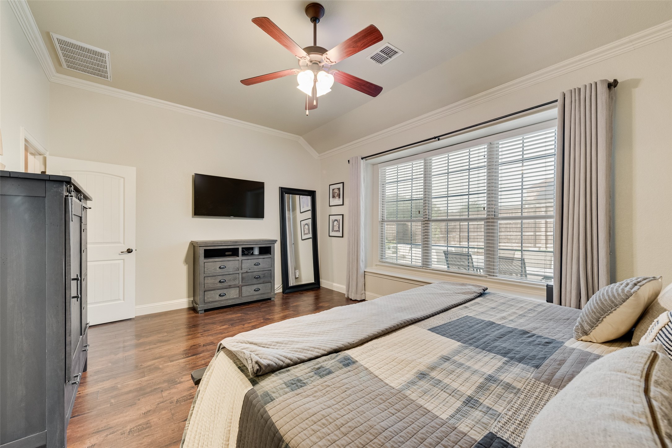 7071 Surfside Lane Grand Prairie TX 75054