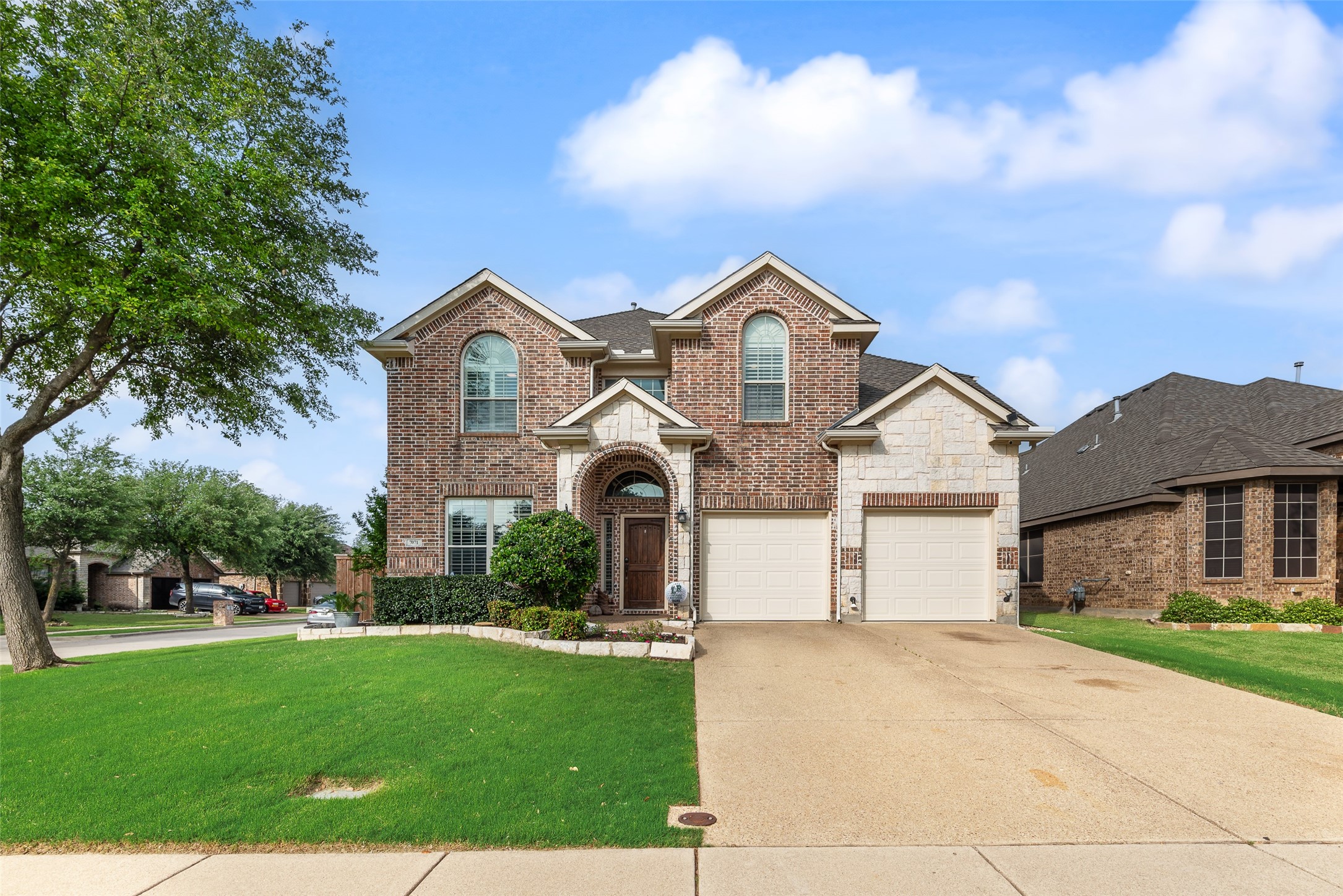 7071 Surfside Lane Grand Prairie TX 75054