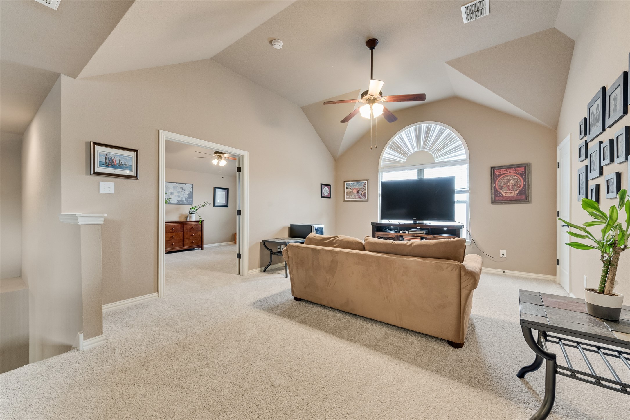 7071 Surfside Lane Grand Prairie TX 75054