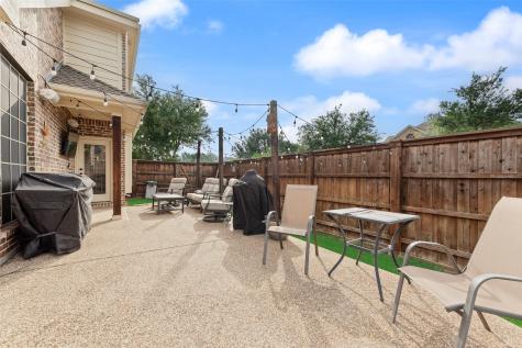 7071 Surfside Lane Grand Prairie TX 75054