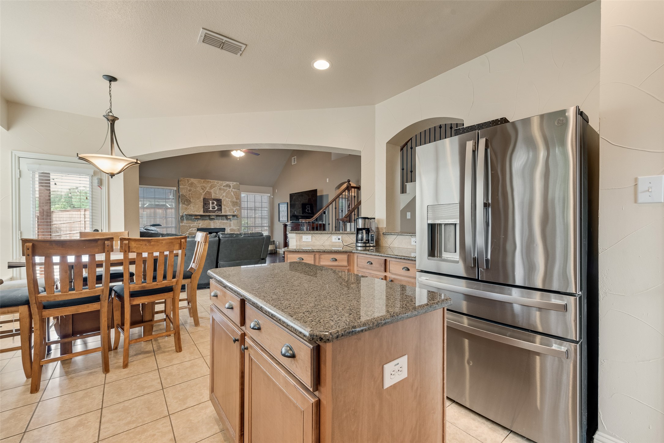 7071 Surfside Lane Grand Prairie TX 75054