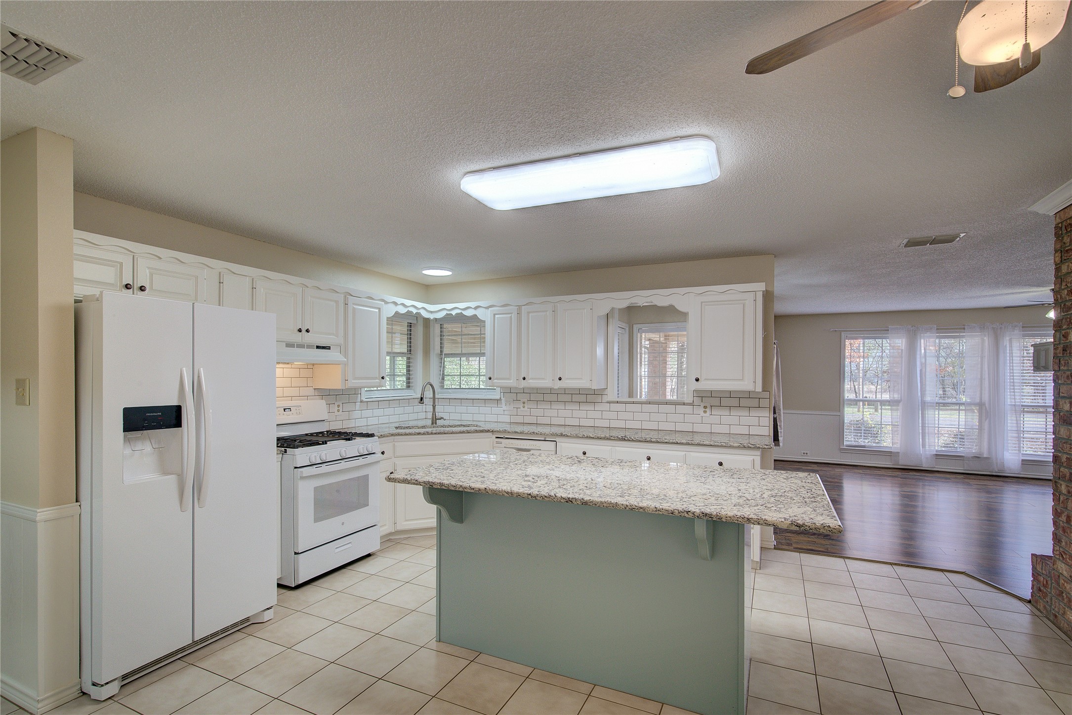 9464 Farm Road 269 S Pickton TX 75471