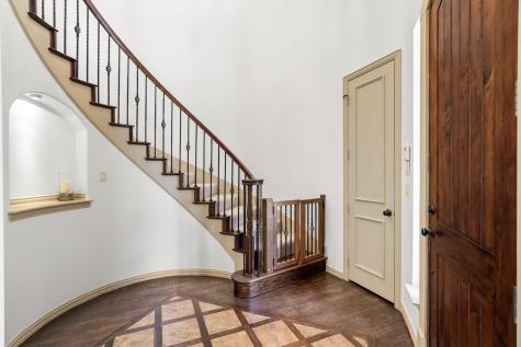 4349 Crestwood Court Grapevine TX 76051