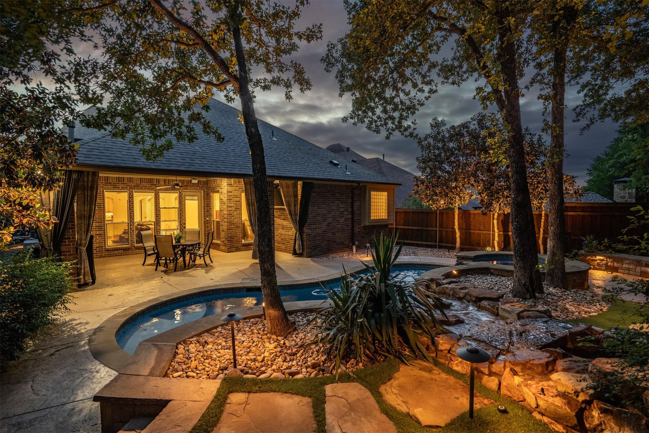 4349 Crestwood Court Grapevine TX 76051