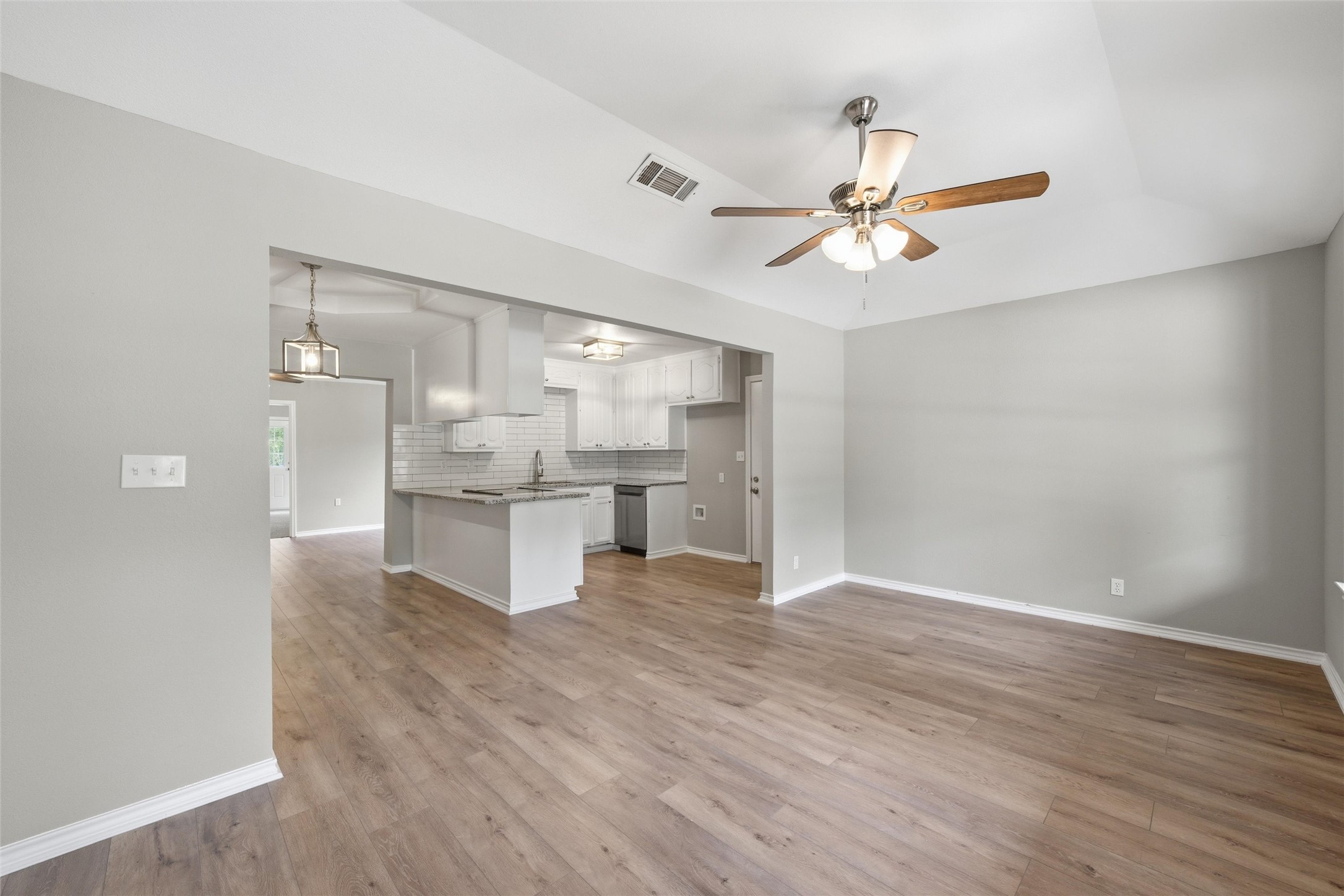 316 N Elm Street Mart TX 76664