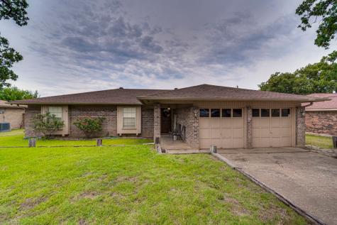 2302 Stockbridge Court Pantego TX 76015