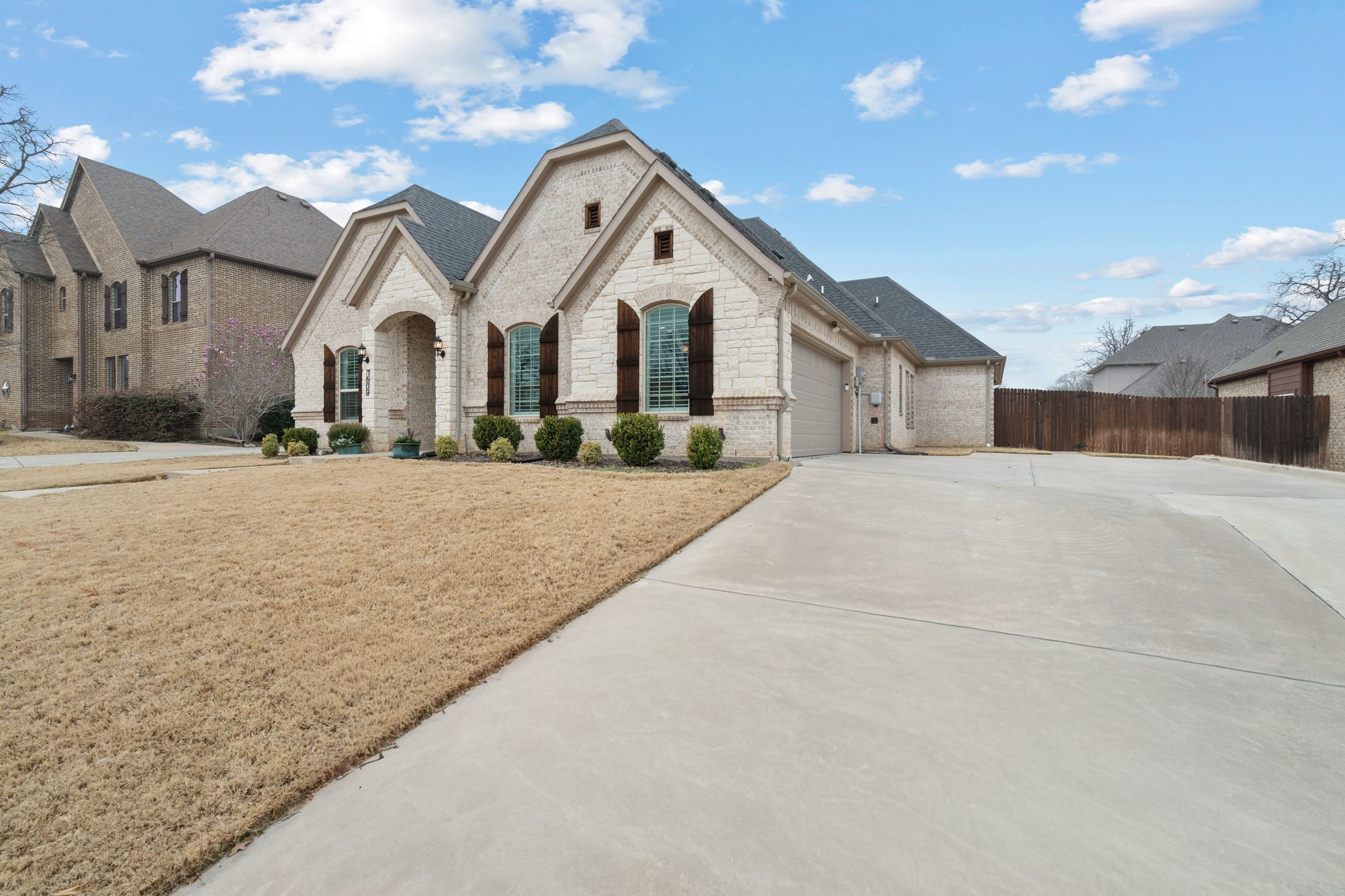 1509 Sea Breeze Lane Azle TX 76020