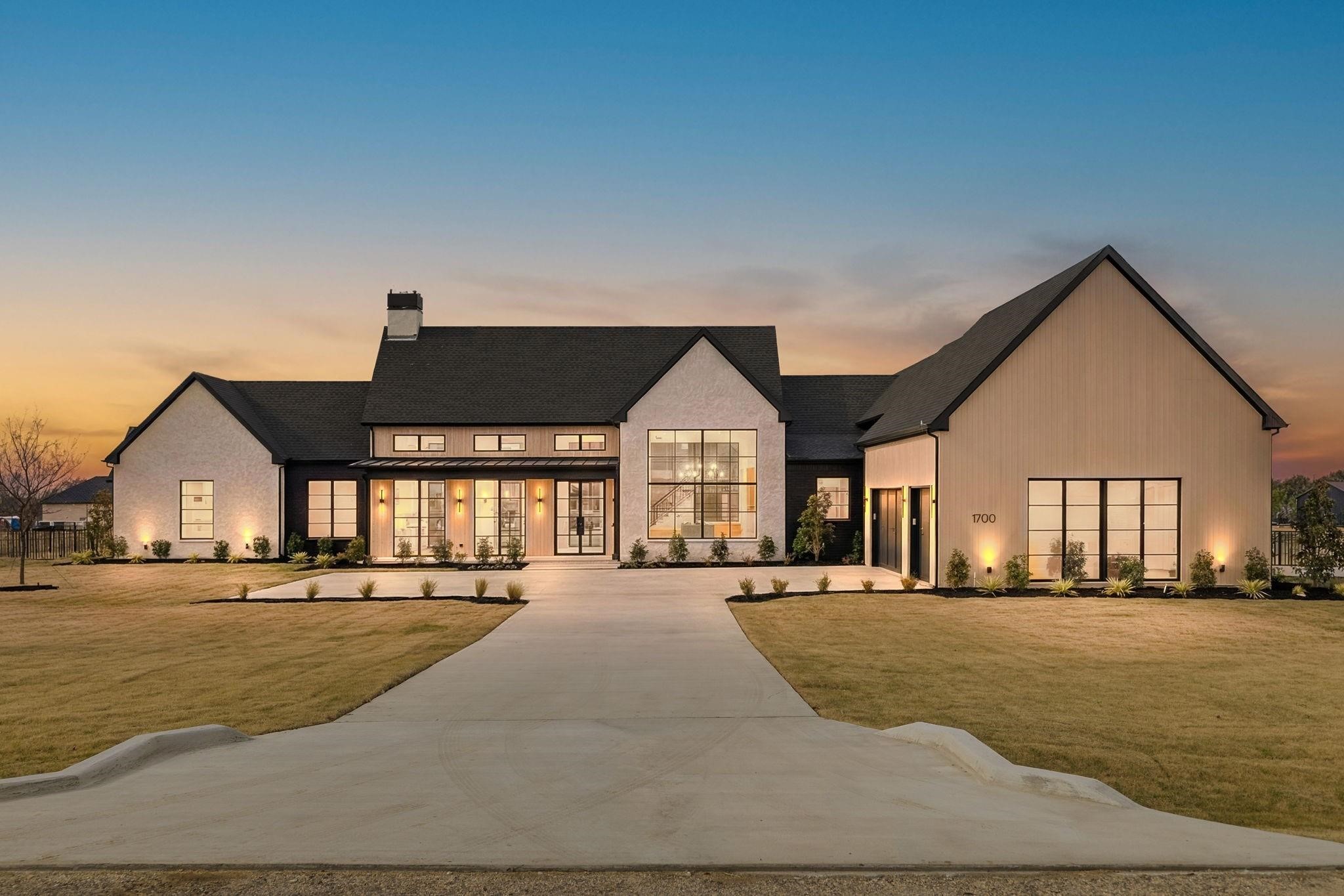 1700 Carter Lane Gunter TX 75058