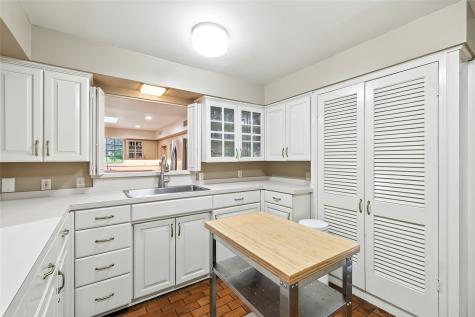 4165 Shady Valley Drive Arlington TX 76013