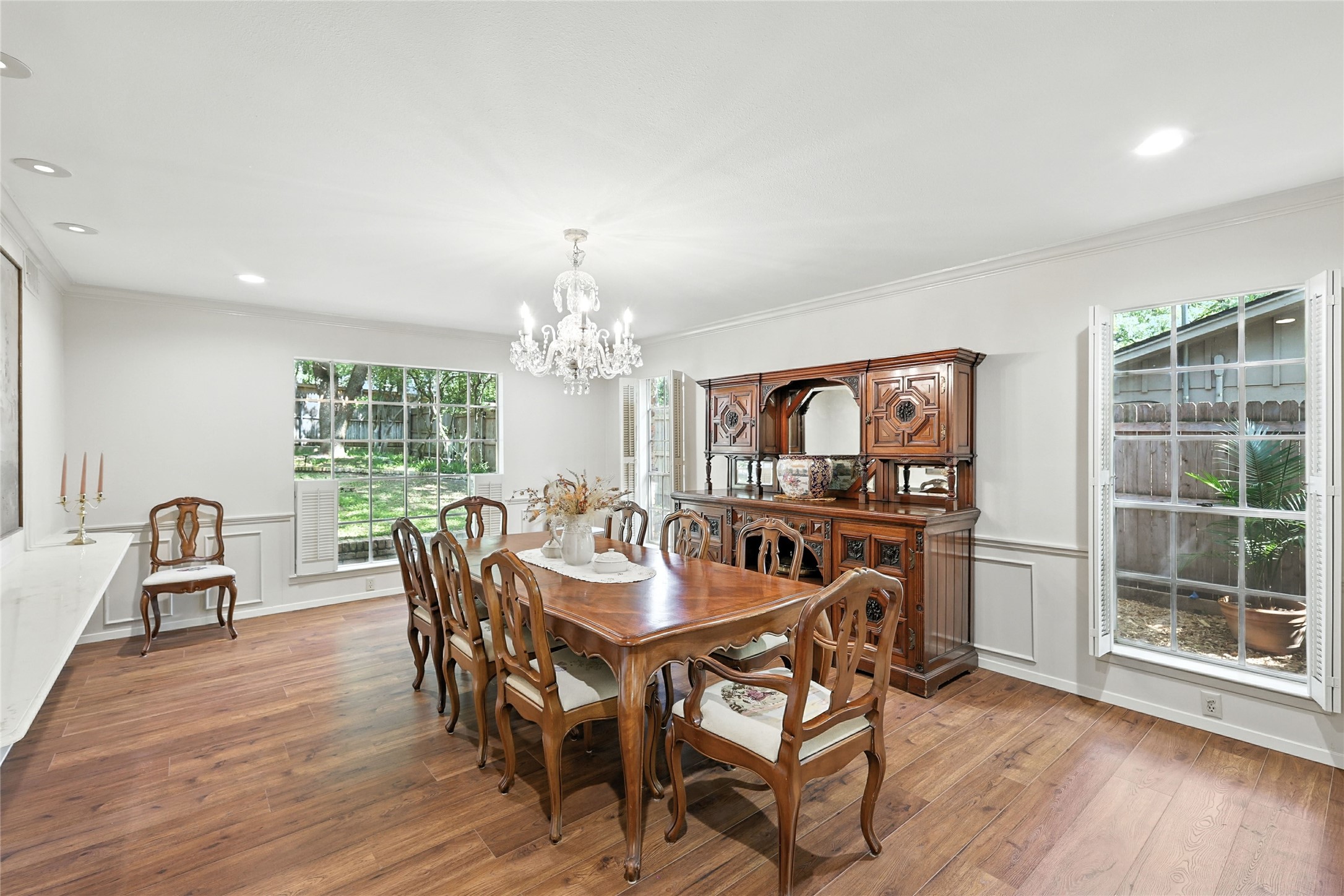 4165 Shady Valley Drive Arlington TX 76013