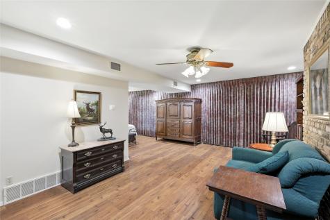 4165 Shady Valley Drive Arlington TX 76013