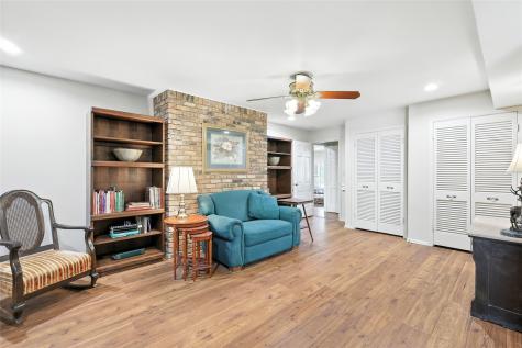 4165 Shady Valley Drive Arlington TX 76013