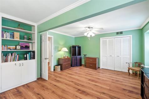 4165 Shady Valley Drive Arlington TX 76013