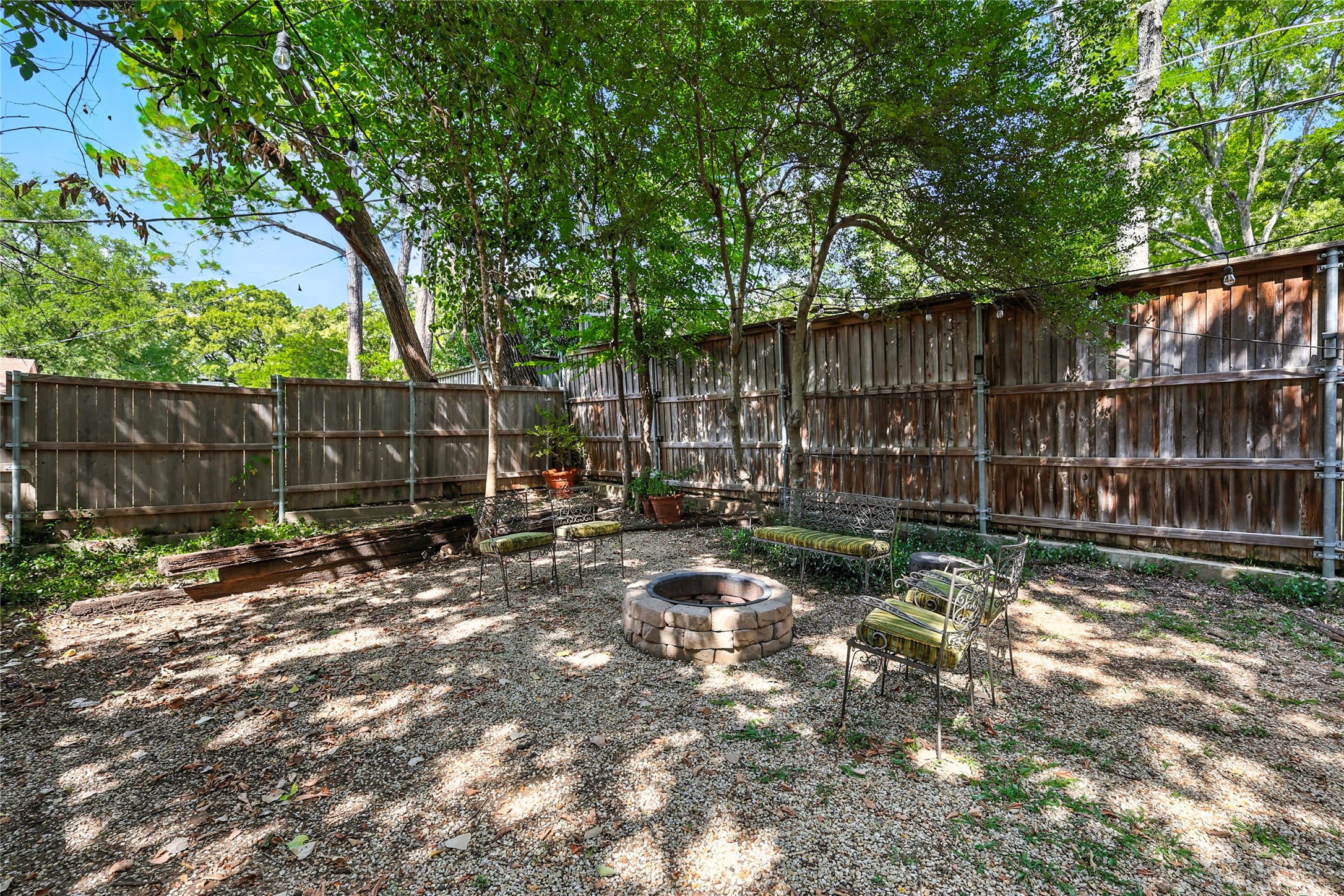4165 Shady Valley Drive Arlington TX 76013