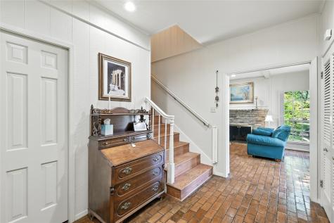 4165 Shady Valley Drive Arlington TX 76013