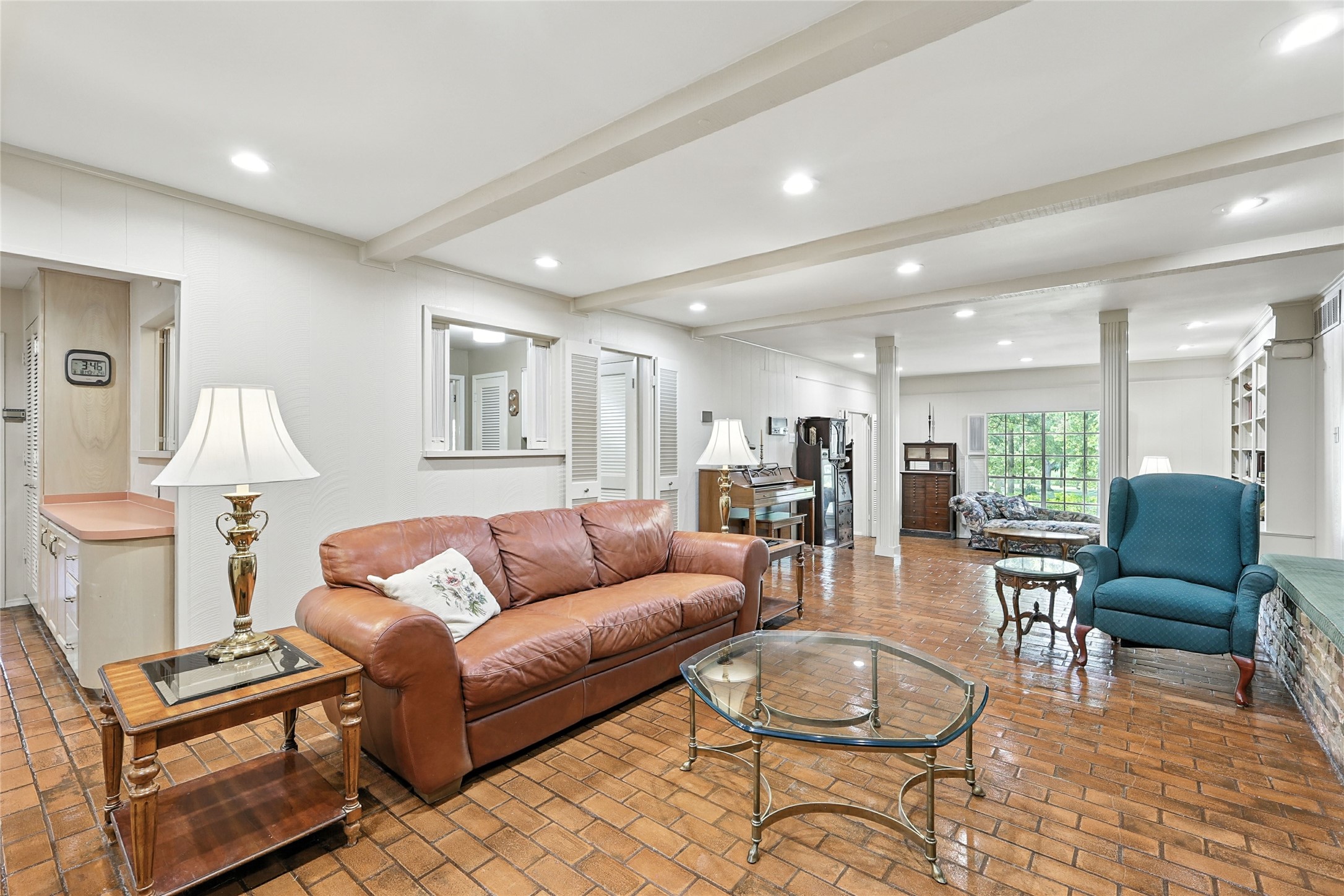 4165 Shady Valley Drive Arlington TX 76013