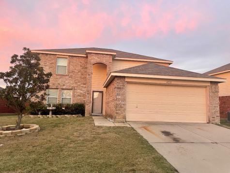 4912 Creek Ridge Trail Fort Worth TX 76179