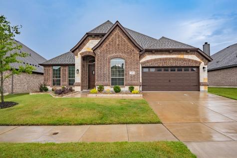 350 Wolf Creek Drive Waxahachie TX 75165