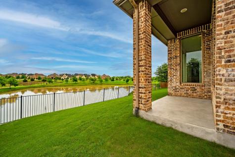 1116 Lake Hills Trail Roanoke TX 76262