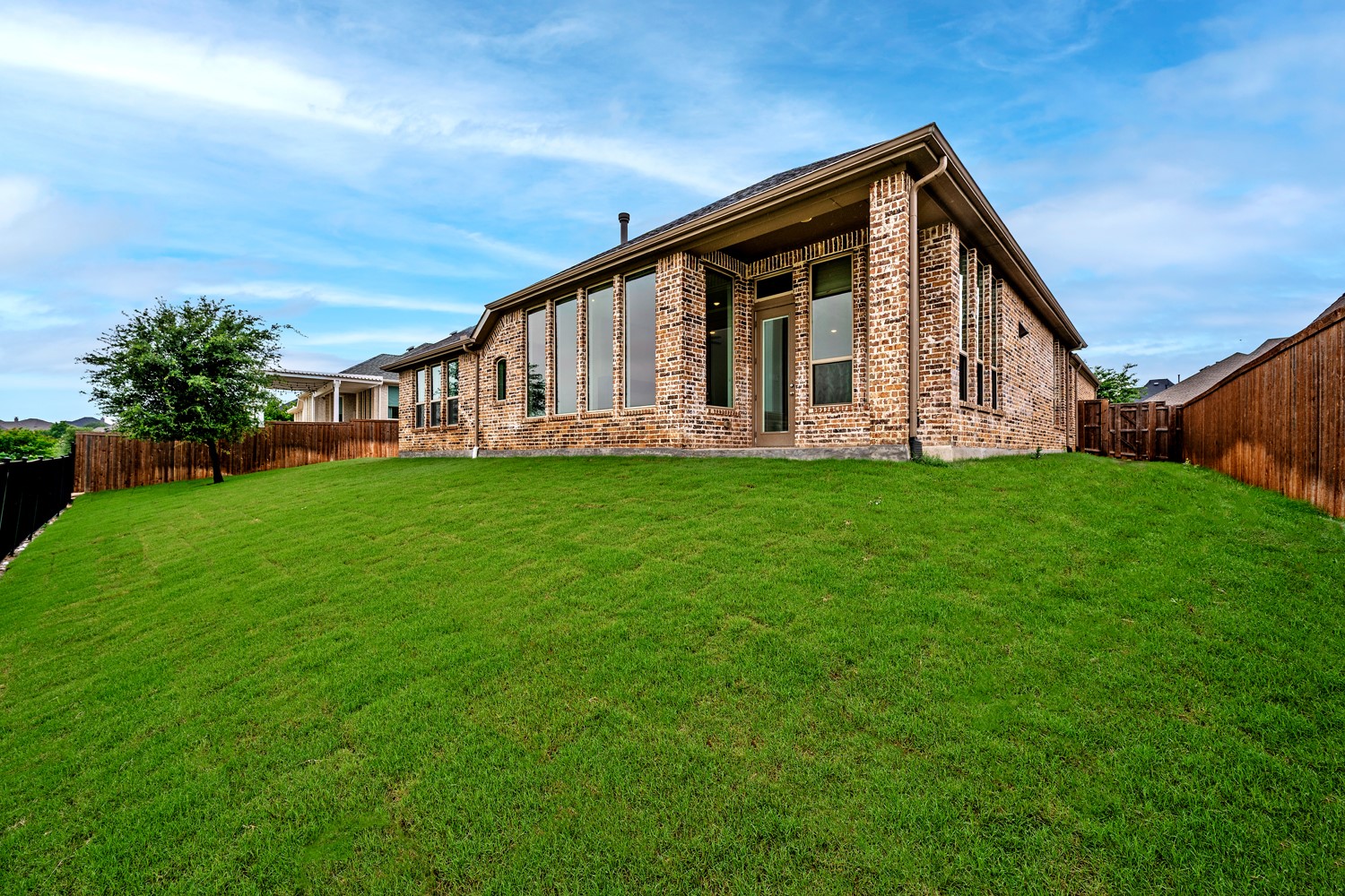 1116 Lake Hills Trail Roanoke TX 76262
