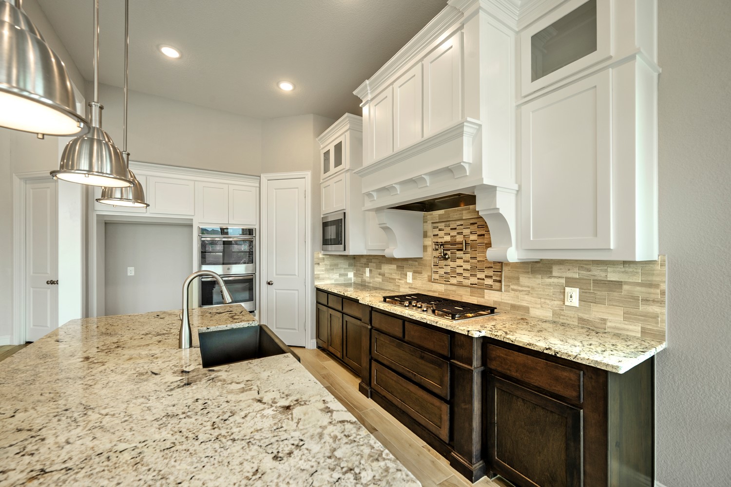 1116 Lake Hills Trail Roanoke TX 76262