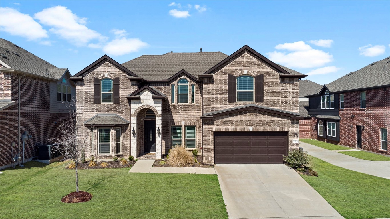 1221 Granger Drive Mckinney TX 75071