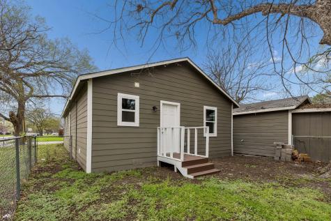511 Panhandle Street Denton TX 76201