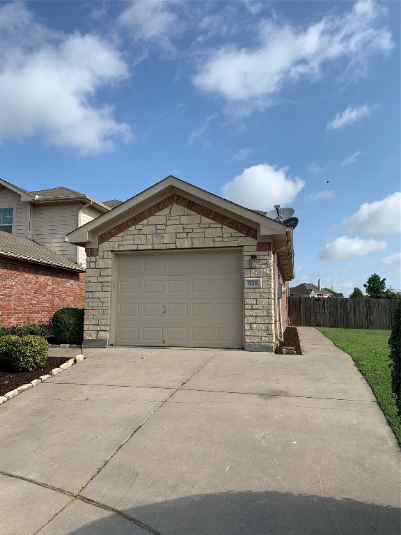 835 Hickory Street Burleson TX 76028
