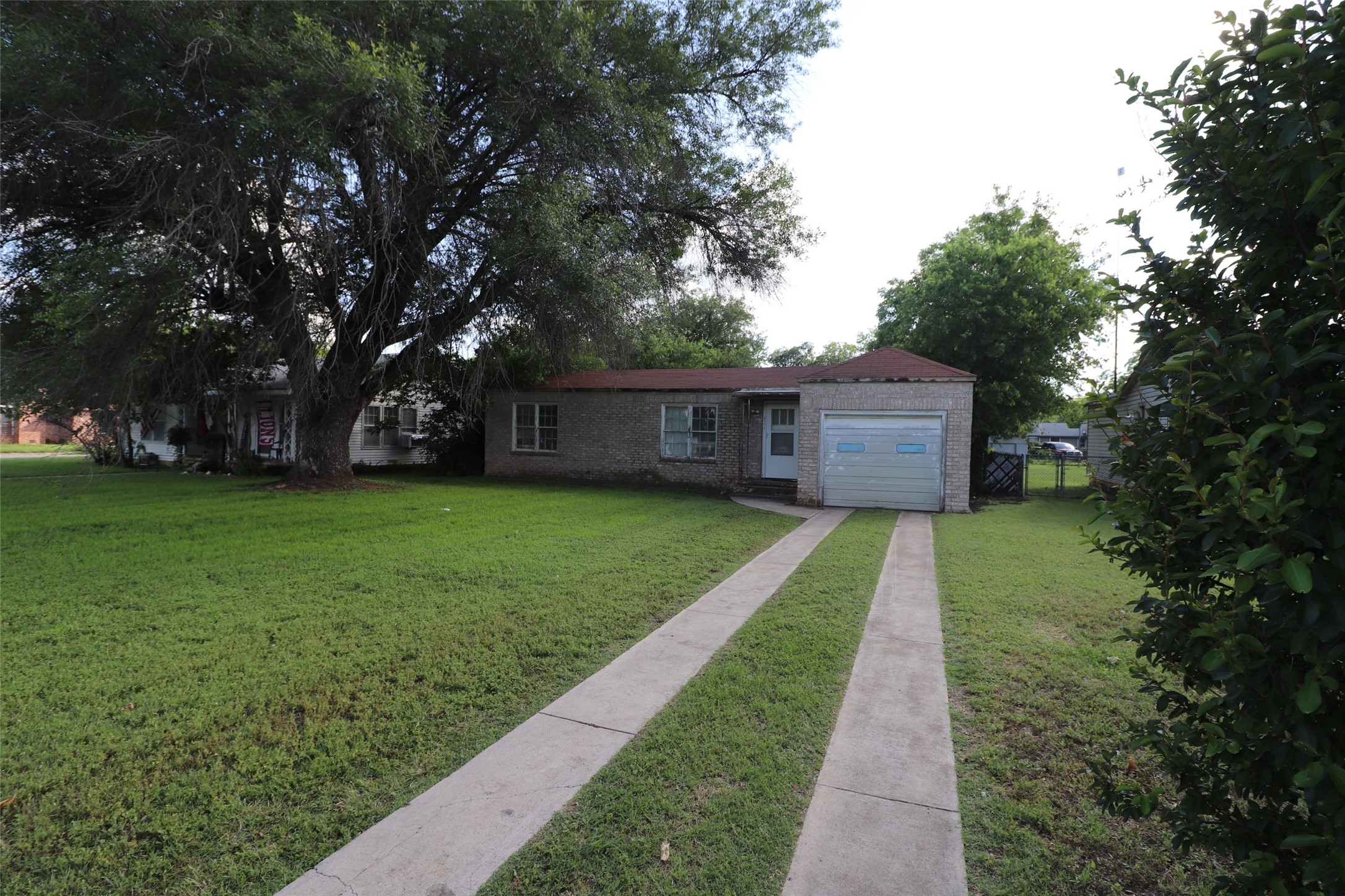 2111 Southside Street Brownwood TX 76801