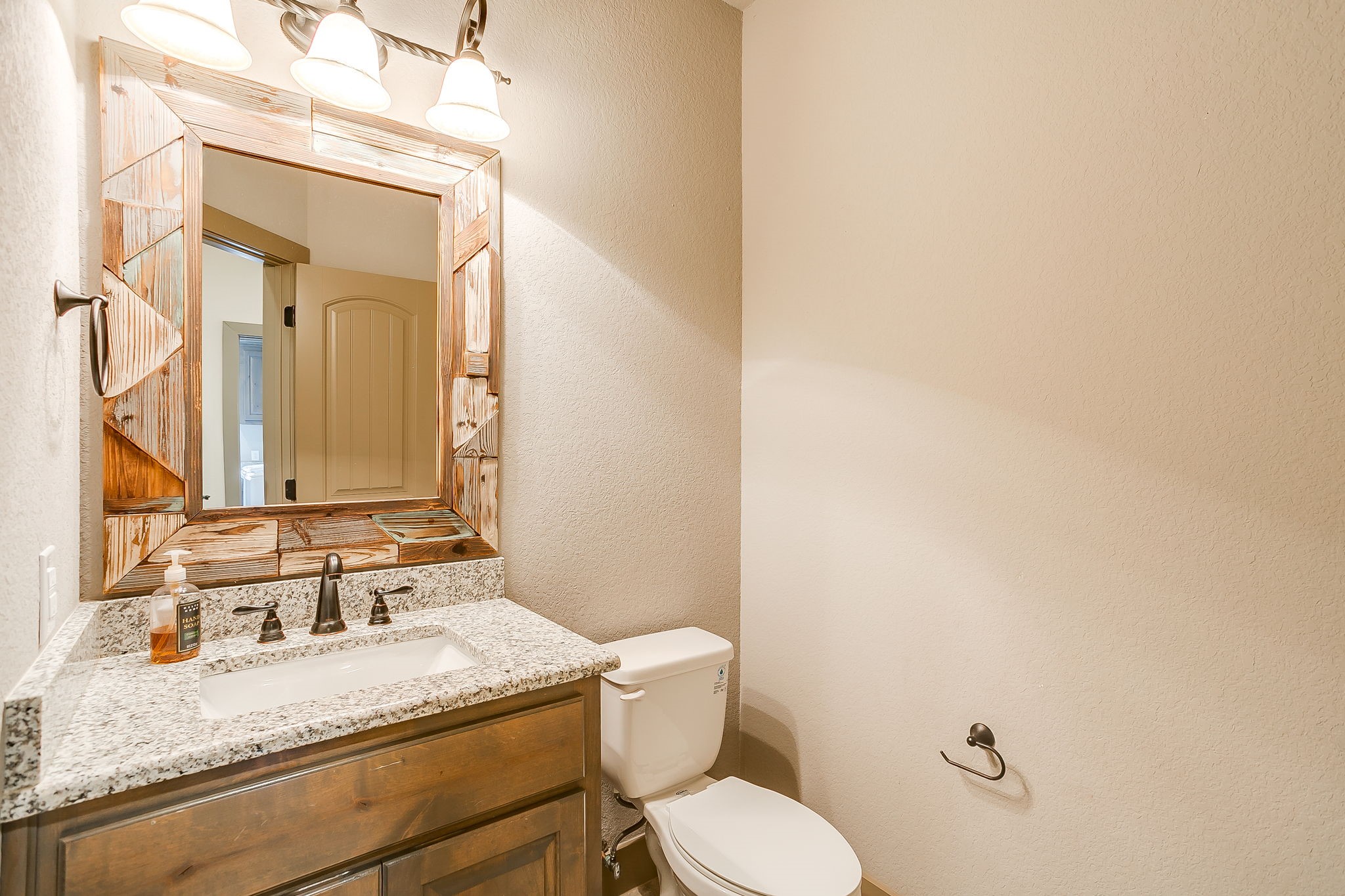 770 County Road 1346 Chico TX 76431