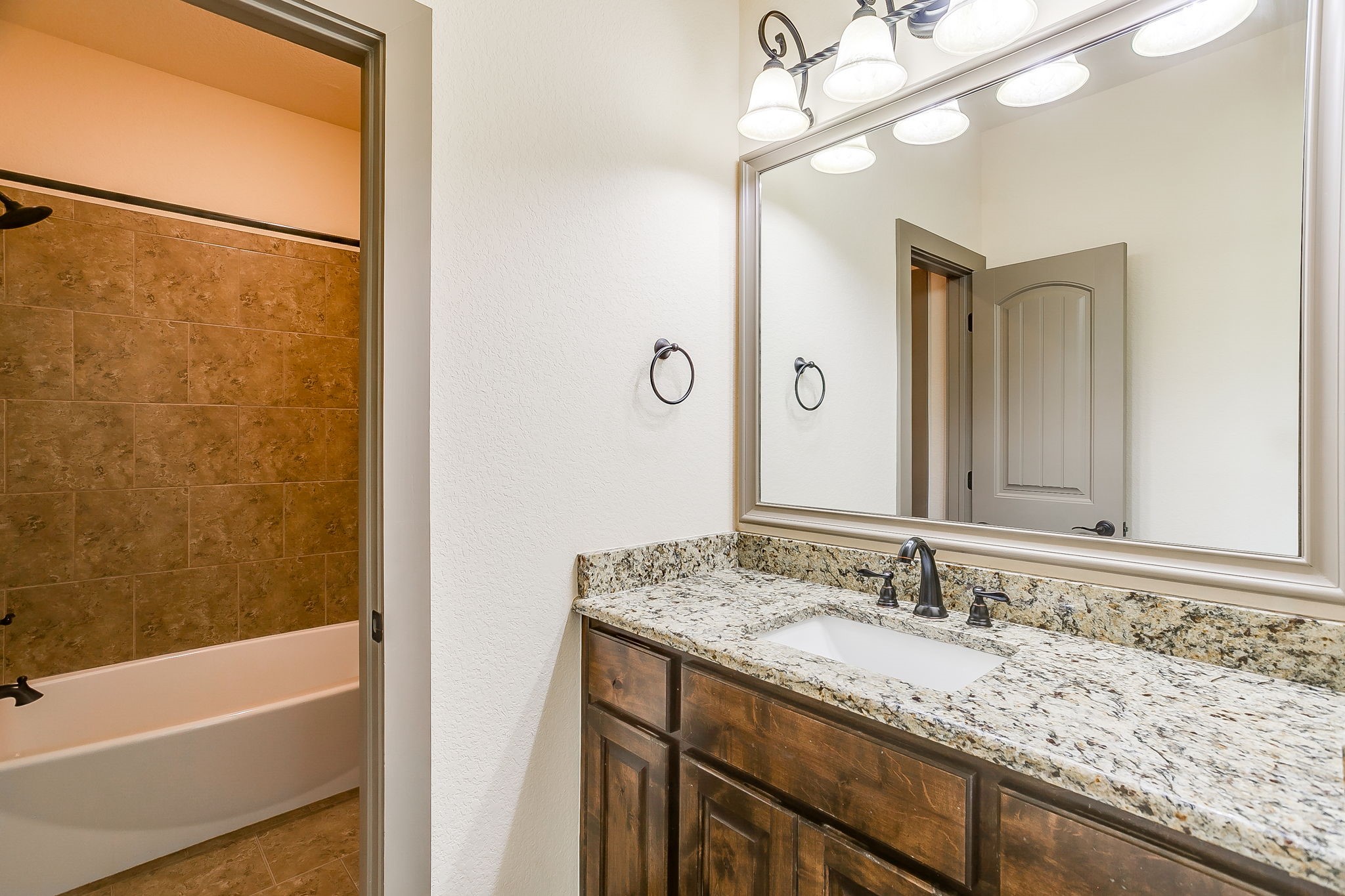 770 County Road 1346 Chico TX 76431